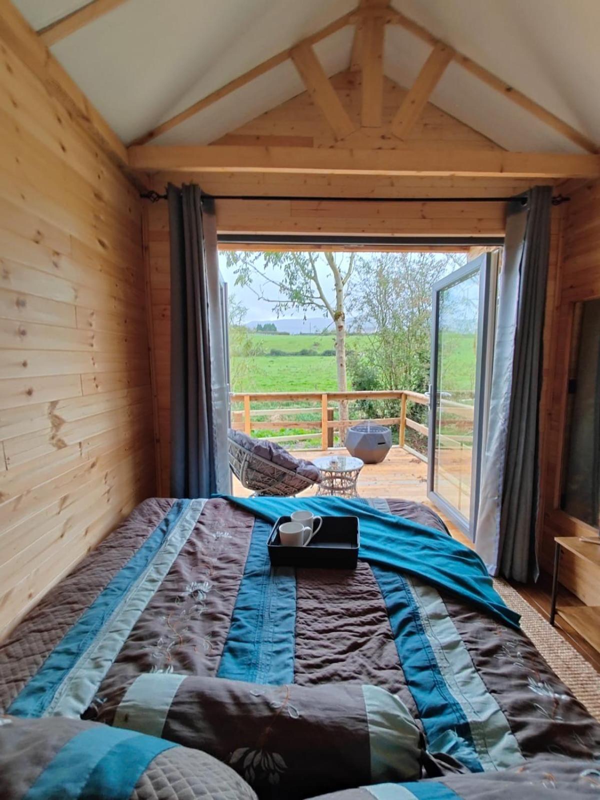 Riverside Cabin Limerick Bagian luar foto